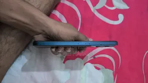 Vivo Y19s 128 GB Blue