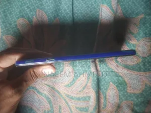 Samsung Galaxy J4 Plus 32 GB Blue