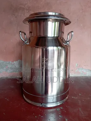 2 pieces of 20-liter SS milk cans available