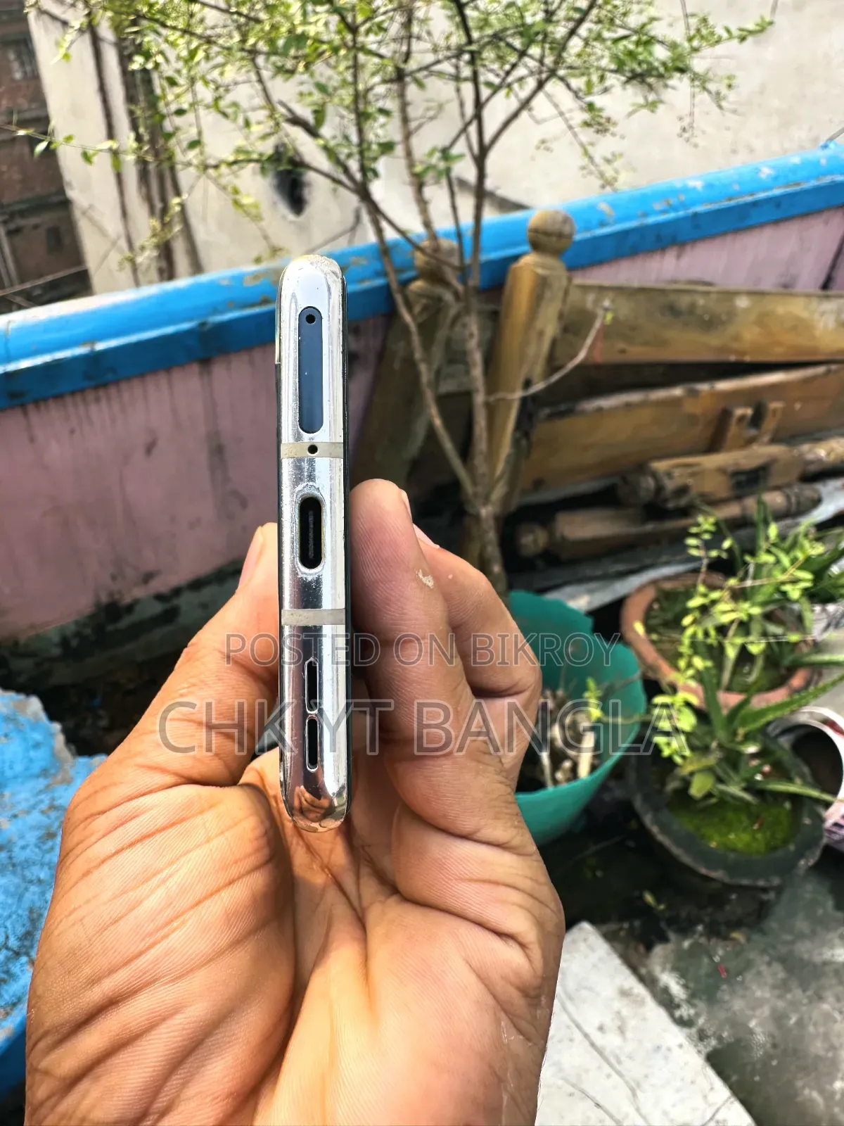 ওয়ানপ্লাস ৮ ১২৮ জিবি