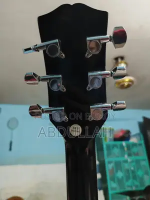  বিক্রির জন্য টিজিএম প্রফেশনাল গিটার