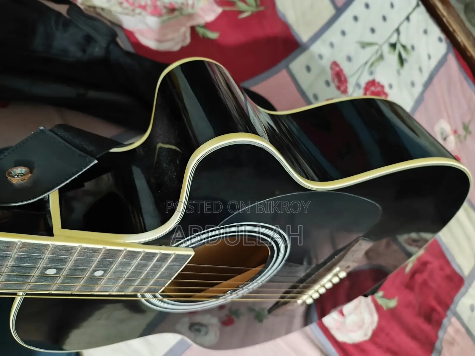  বিক্রির জন্য টিজিএম প্রফেশনাল গিটার