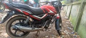 TVS Metro Plus 2018 Red