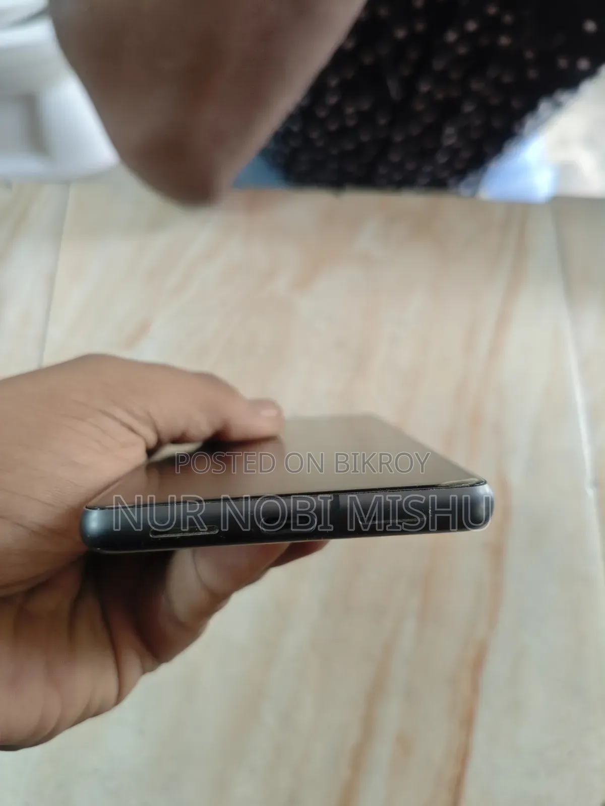 গুগল পিক্সেল ৭ ১২৮ জিবি ব্ল্যাক