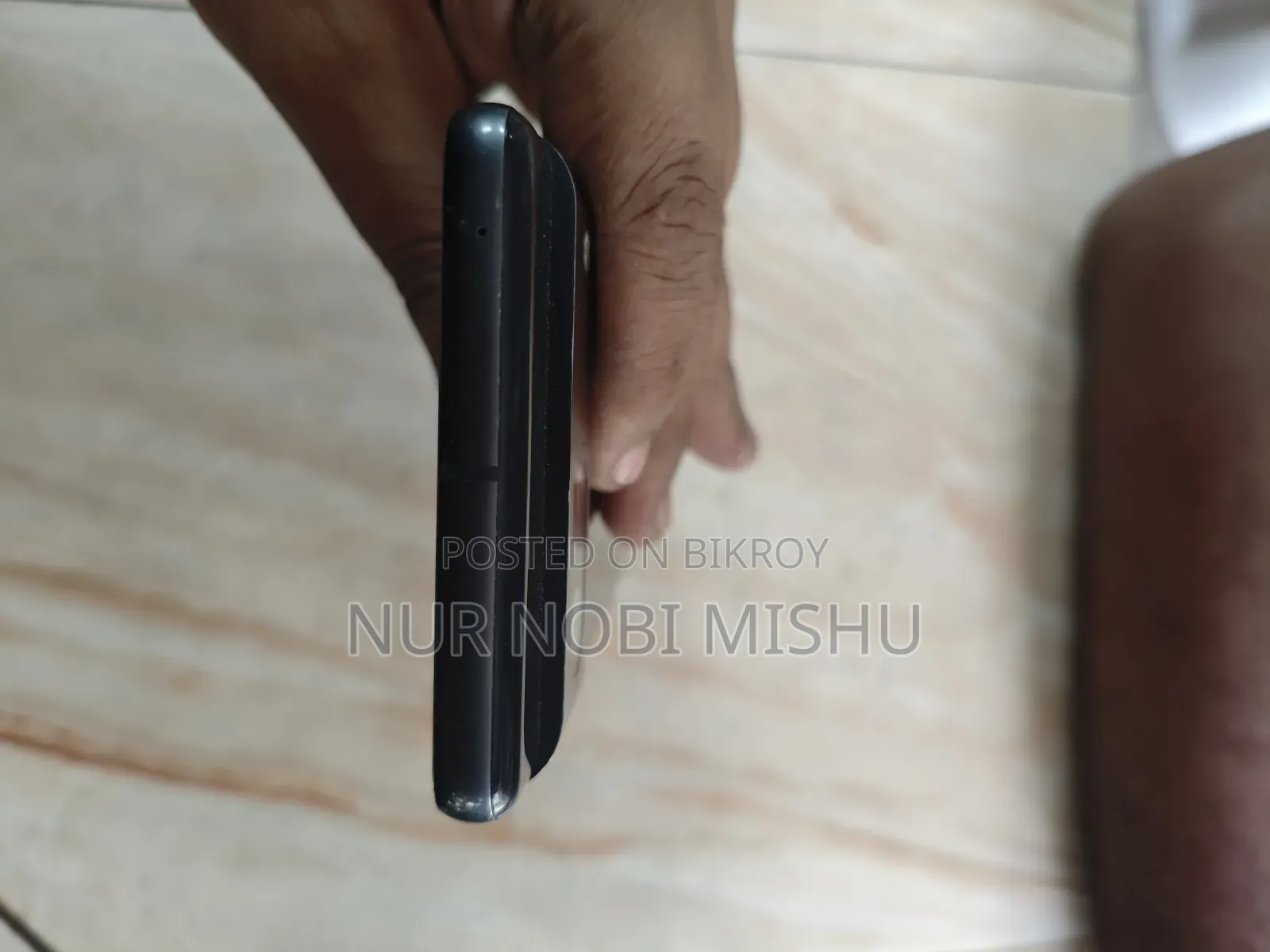 গুগল পিক্সেল ৭ ১২৮ জিবি ব্ল্যাক