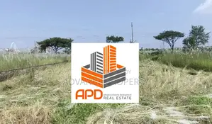 দক্ষিণমুখী প্লট বিক্রয়ের জন্য