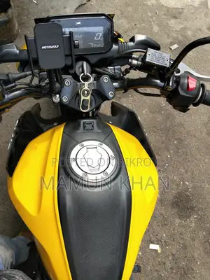 TVS Raider 125 2022 Yellow