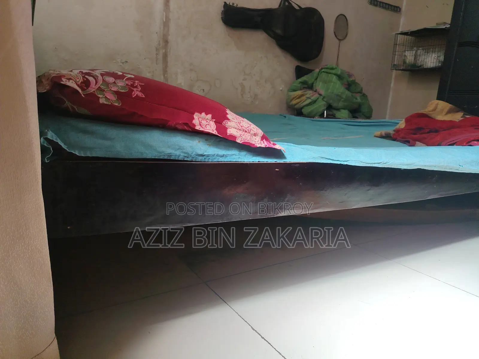 Large (King Size) Bed