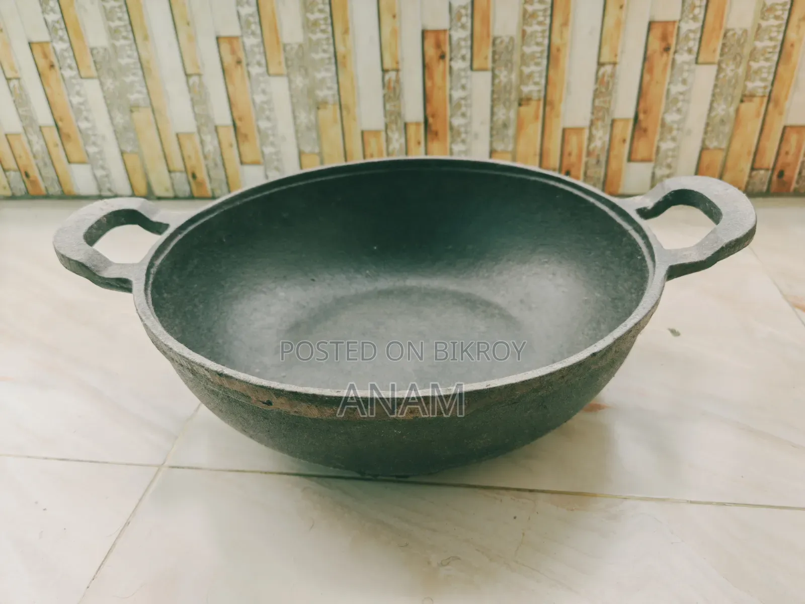 লোহার কাস্ট আয়রনের করাই ও পাতিল