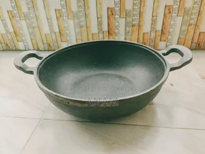 Iron cast iron karai and pot