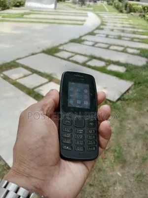 নকিয়া ১০৬ কালো