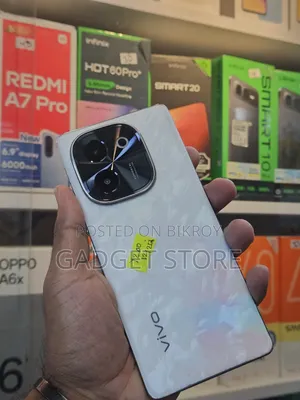 ভিভো ওয়াই ২০০ ২৫৬ জিবি হোয়াইট