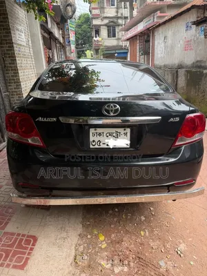 টয়োটা অ্যালিওন ২০১১ কালো