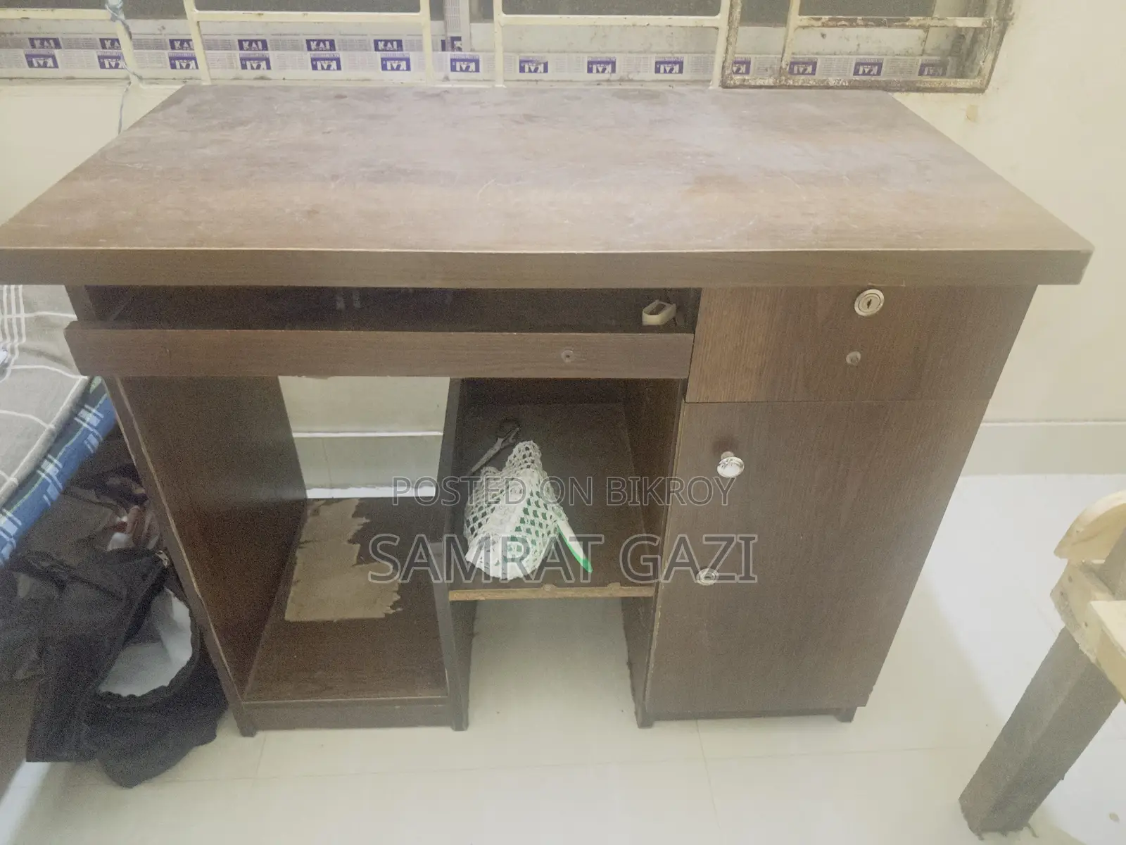 Reading and Computer Table