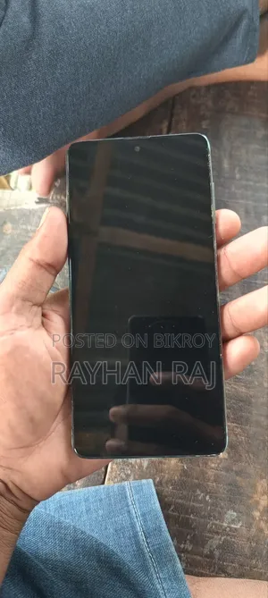 স্যামসাং গ্যালাক্সি এ৭২ ১২৮ জিবি ব্লু