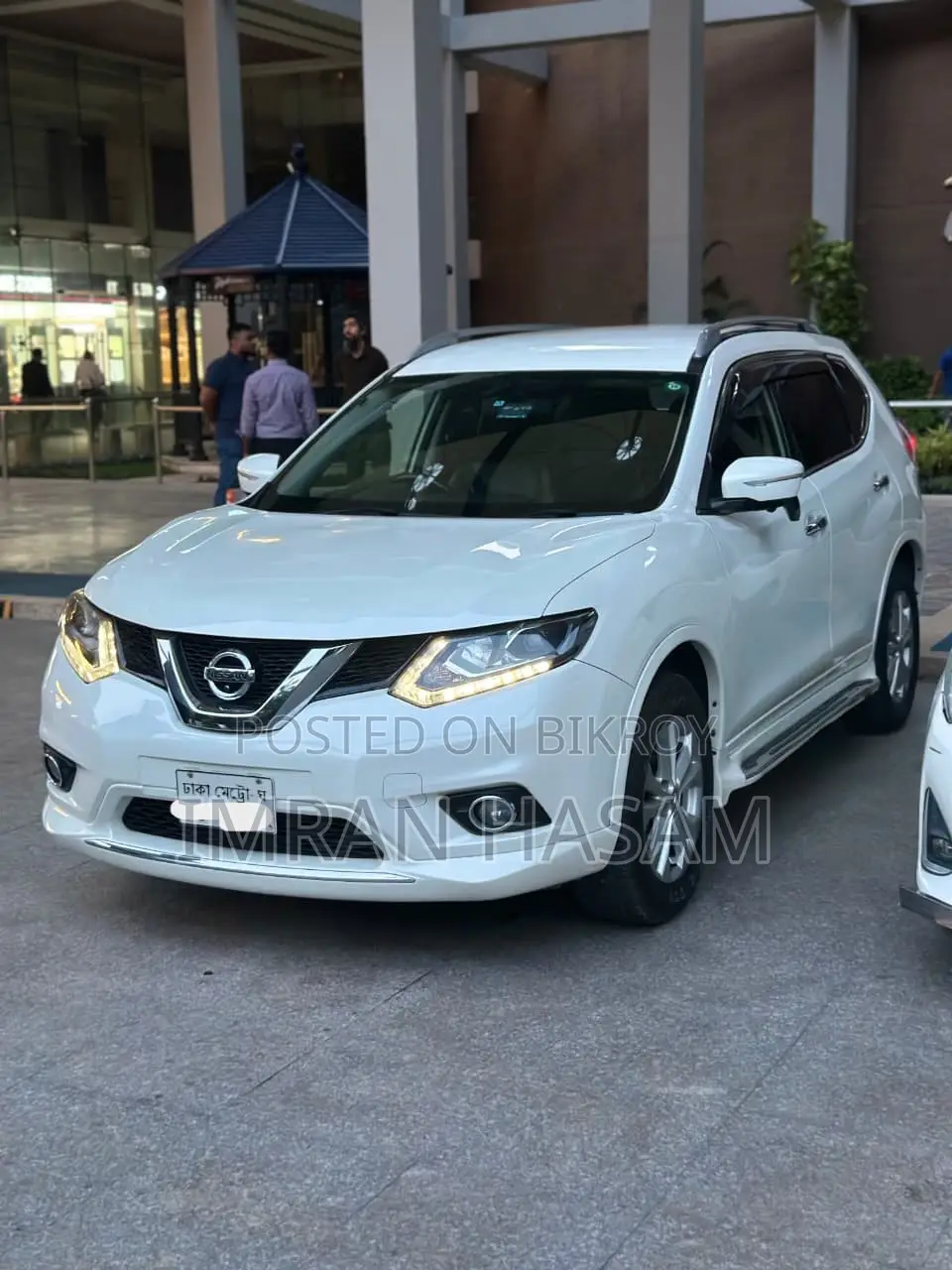 Nissan X-Trail 2.0 Petrol All-Wheel Drive 2014 White