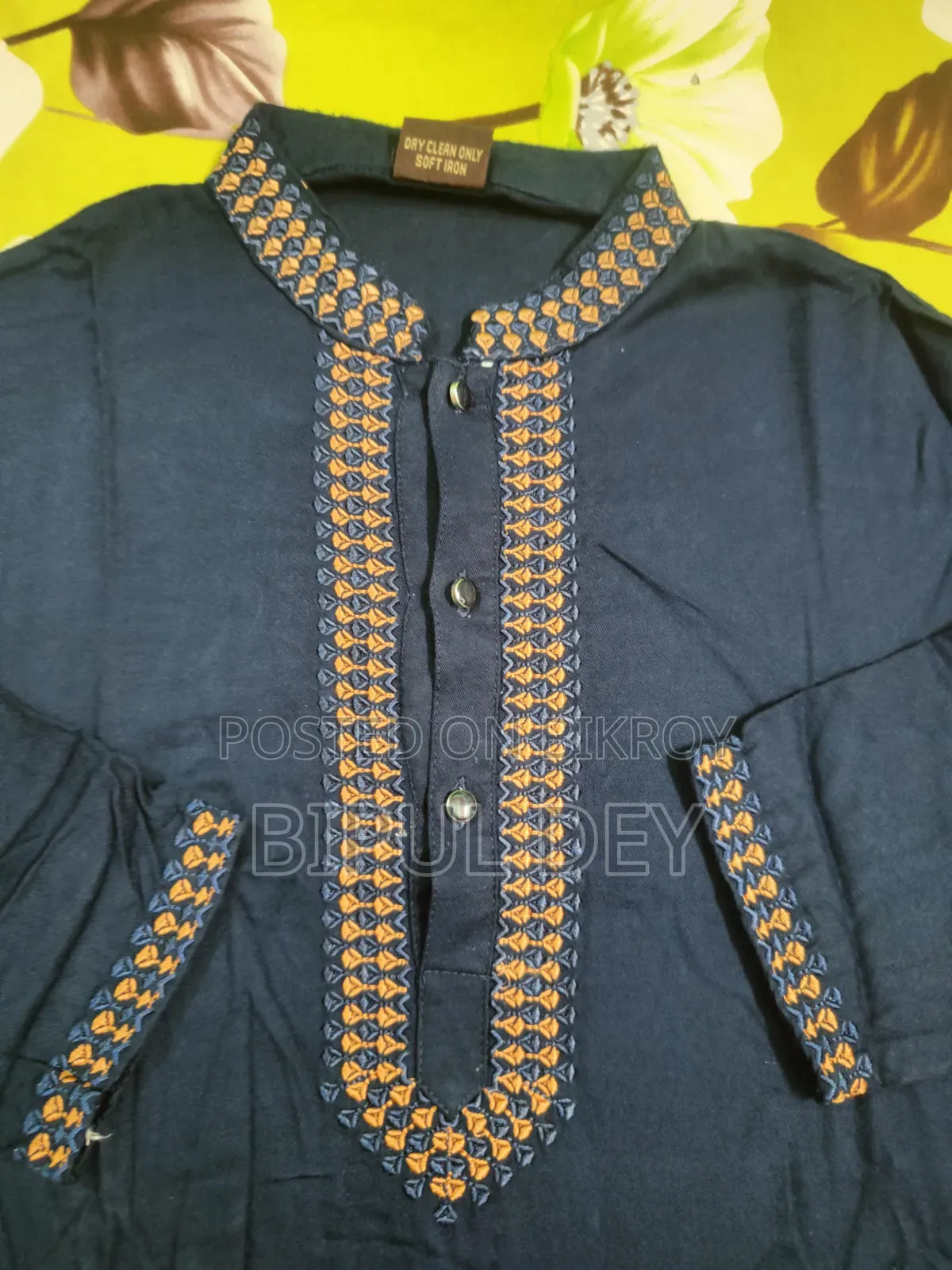 Old Punjabi (Size 40)