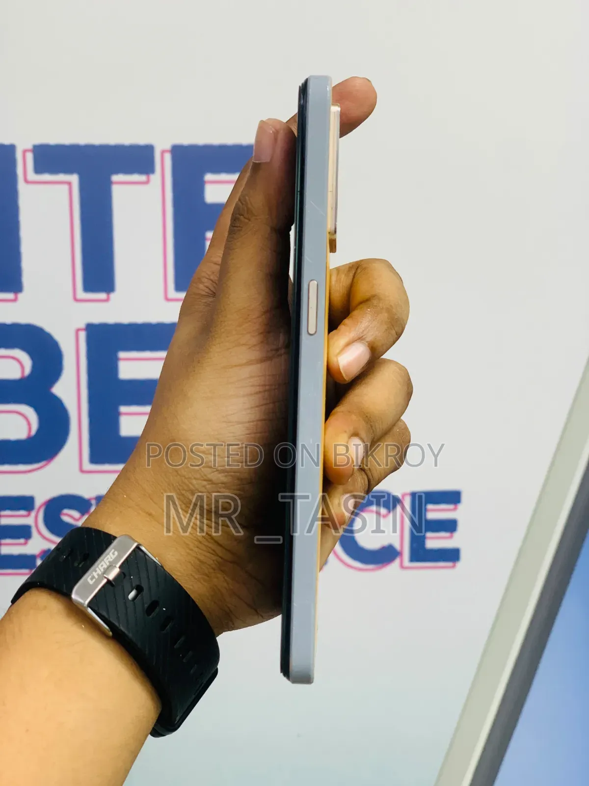 অপো এফ২১ প্রো ১২৮ জিবি কমলা