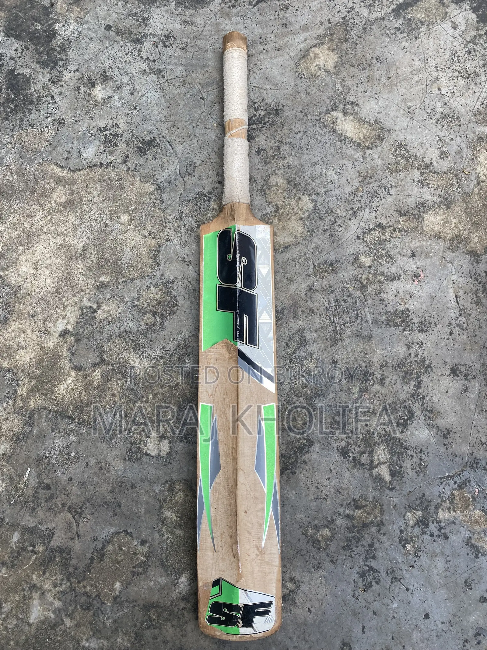 Cricket Bat