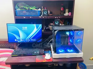 New Desktop Computer Samsung 8GB AMD Ryzen 7 SSD 16 GB