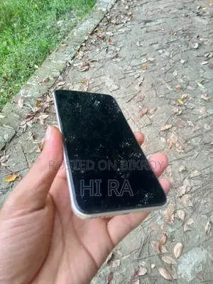 Xiaomi Mi A2 Lite ৩২ জিবি গোল্ড