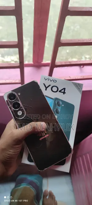 Vivo Y04 256 GB Rose Gold