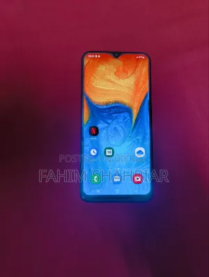 Samsung Galaxy A20 32 GB Black