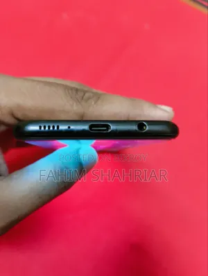 Samsung Galaxy A20 32 GB Black