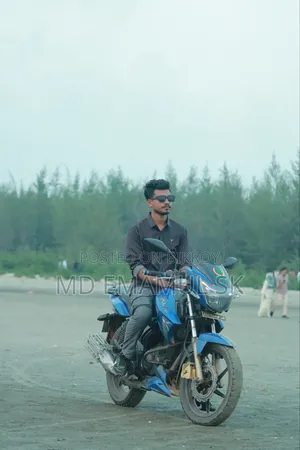 নতুন টিভিএস আপাচে আরটিআর ১৬০ ২ভি ২০১৯ নীল