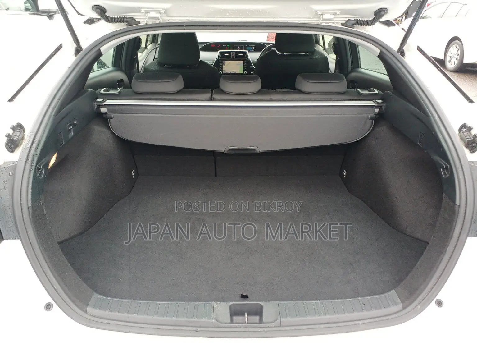 Toyota Prius 2021 Pearl