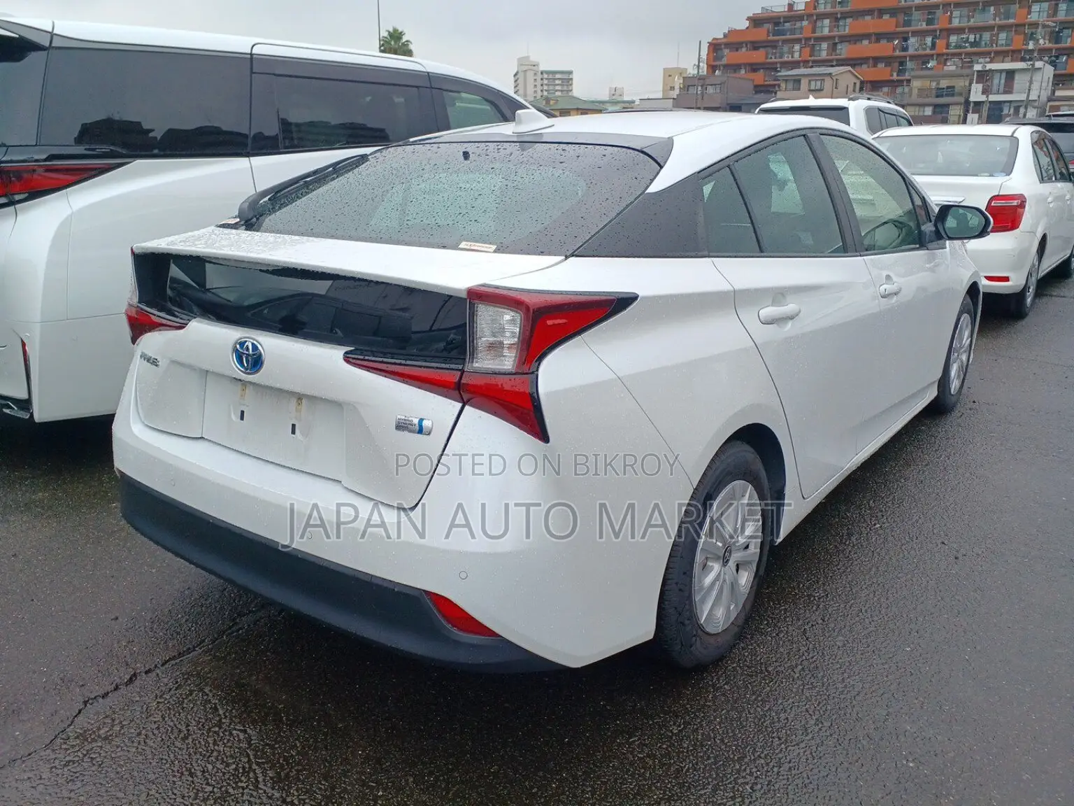 Toyota Prius 2021 Pearl