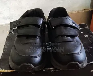 Boys School Black Shoes Size 2