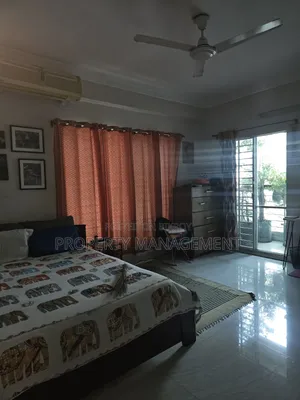৩বেডরুম অ্যাপার্টমেন্ট গুলশানে ভাড়ার জন্য