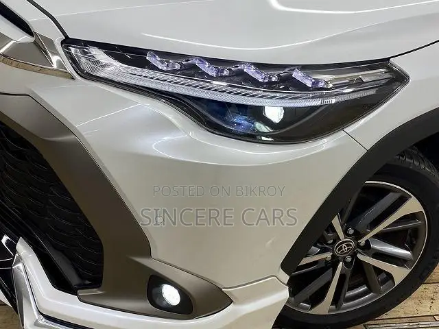 Toyota Corolla Cross 2022 Pearl