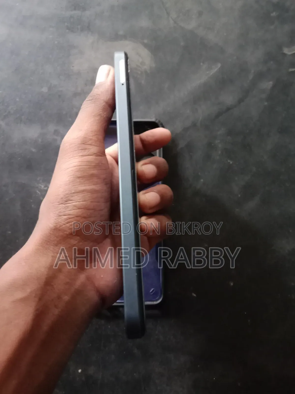 রিয়েলমি ১০ ১২৮ জিবি কালো