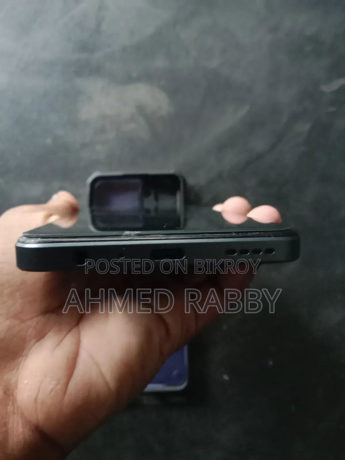 রিয়েলমি ১০ ১২৮ জিবি কালো