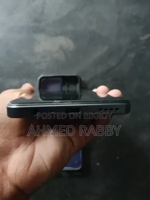 রিয়েলমি ১০ ১২৮ জিবি কালো