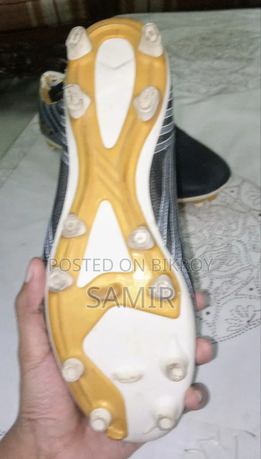 ফুটবল বুট