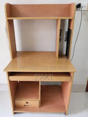 Used Computer Table