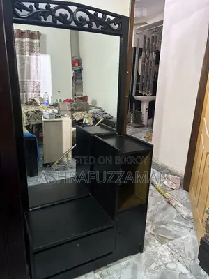 A Premium Quality Wooden Dressing Table for Sale