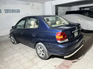 Toyota Platz 2005 Blue