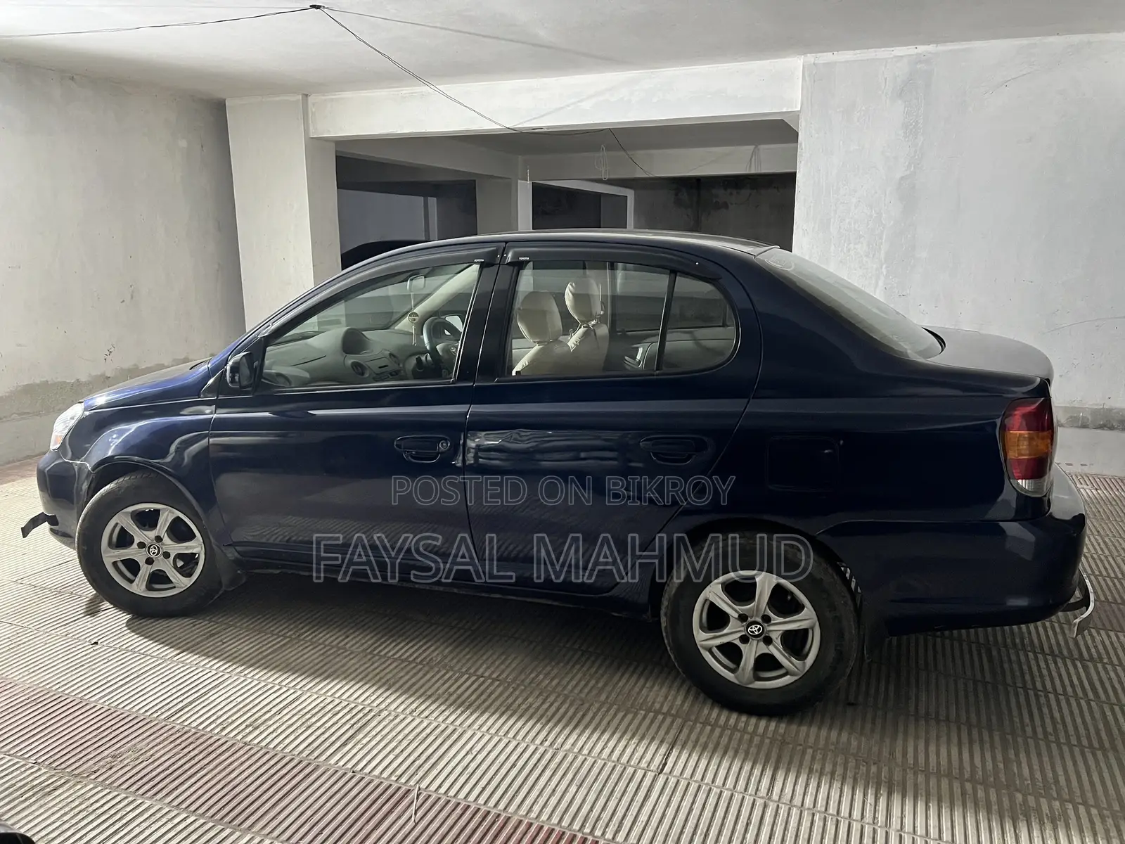 Toyota Platz 2005 Blue