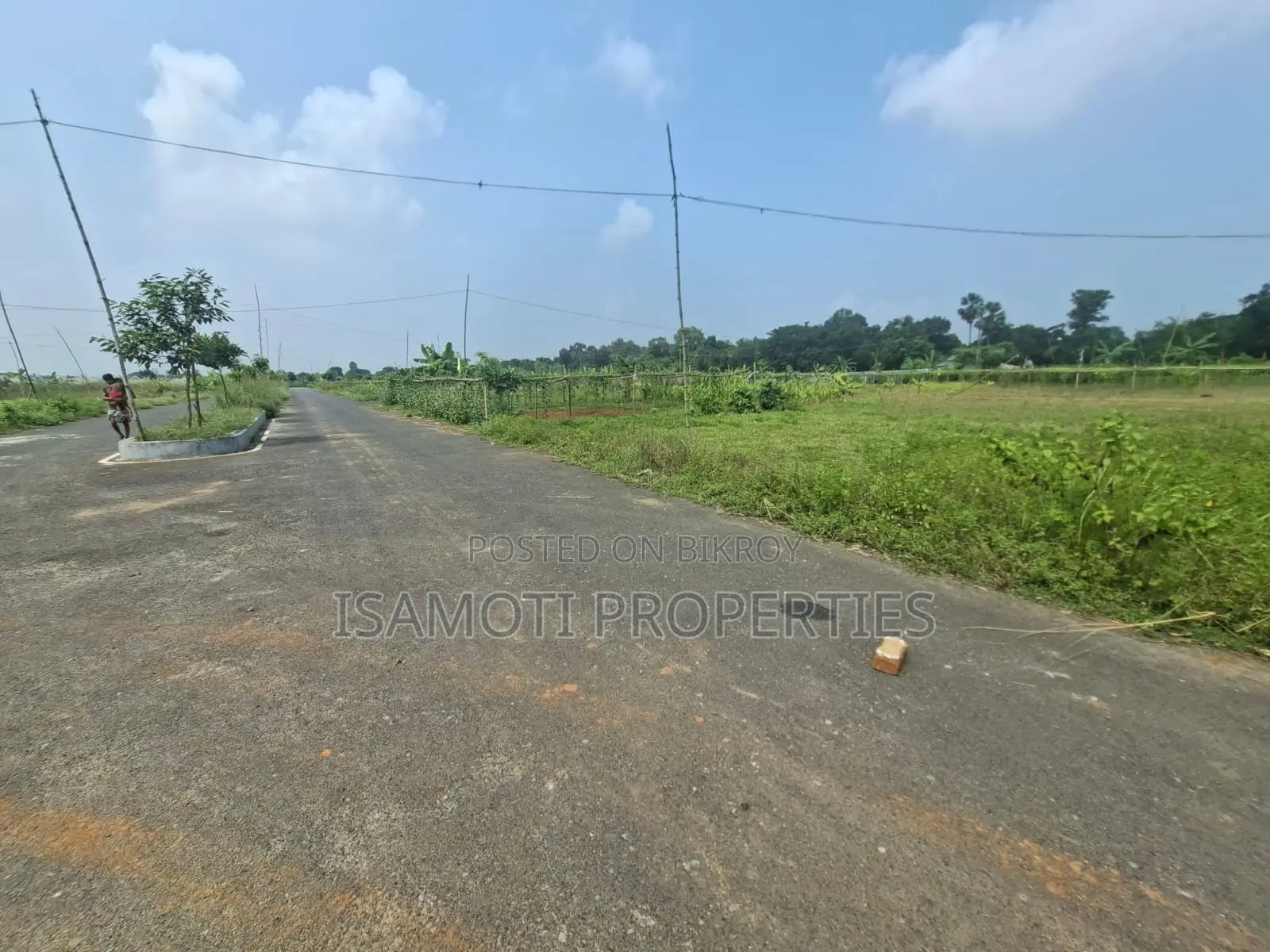দক্ষিণ পূর্ব কোণ ৩ কাঠা পূর্বাচল