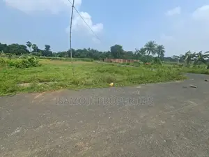 দক্ষিণ পূর্ব কোণ ৩ কাঠা পূর্বাচল
