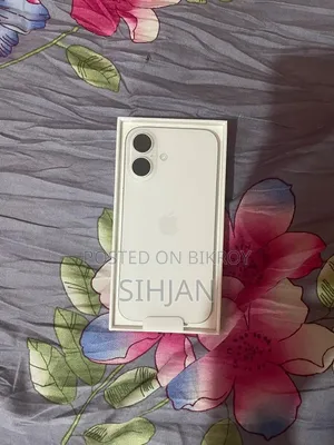 নতুন অ্যাপল আইফোন ১৬ ১২৮ জিবি সাদা