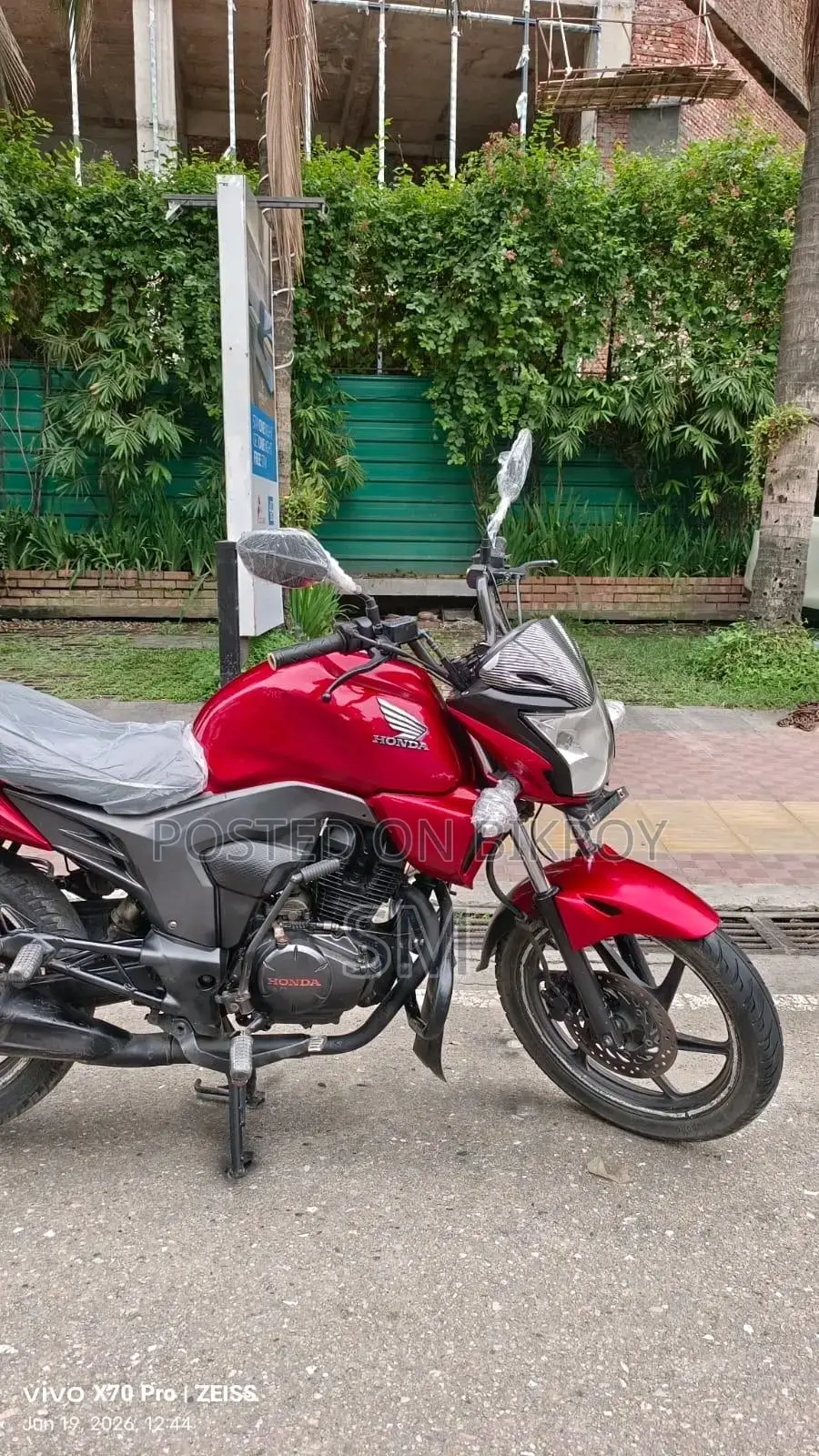 Honda CB 2026 Red