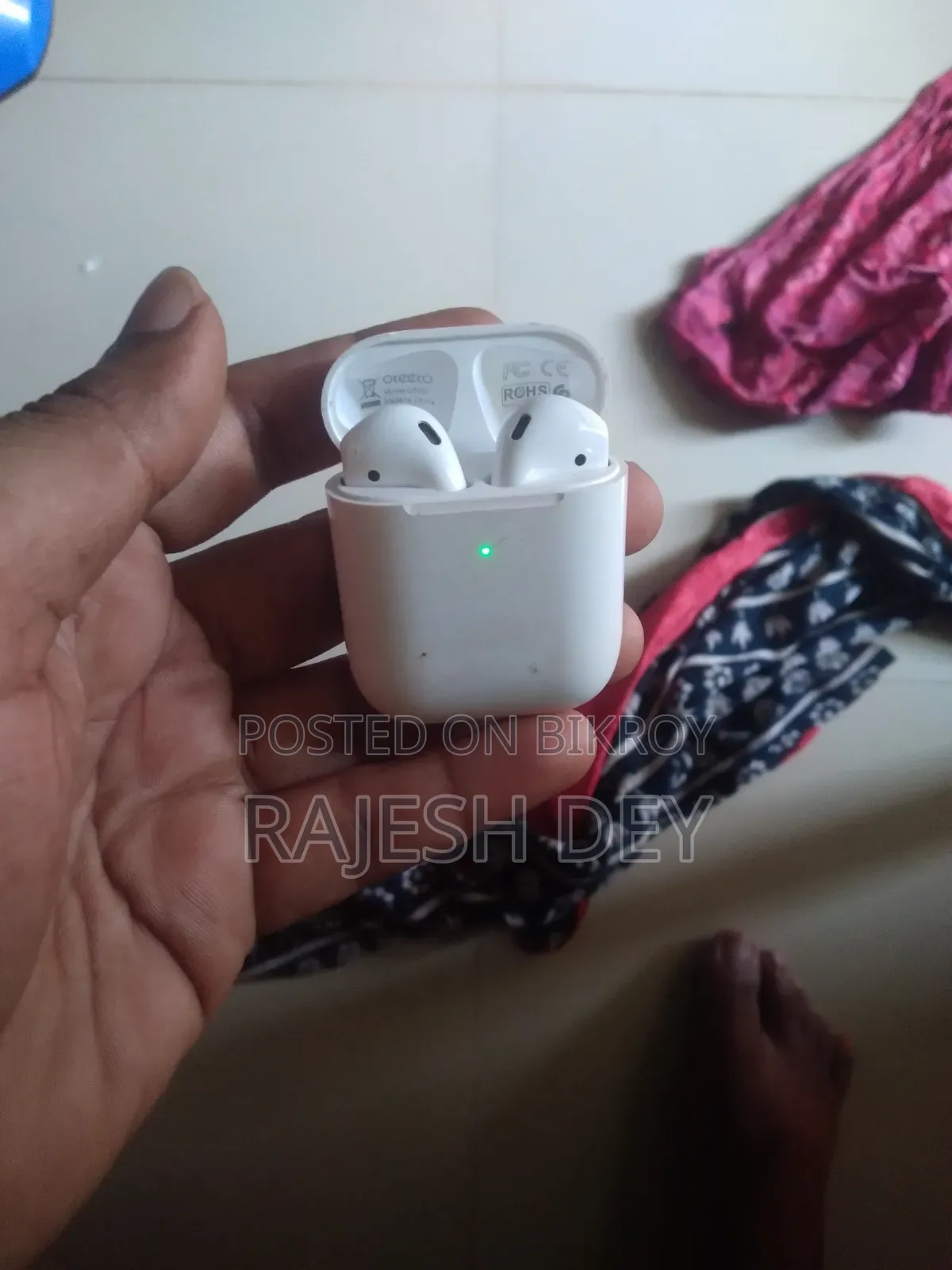 অটেটো ওটি১০২ ইয়ারবাডস