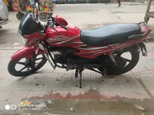 Hero Glamour 2015 Red