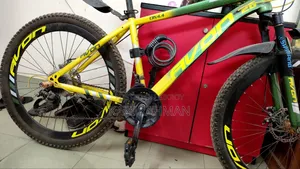 Avon CRV 4.4 (26-Inch), (24-Speed) Mountain Gear Bicycle