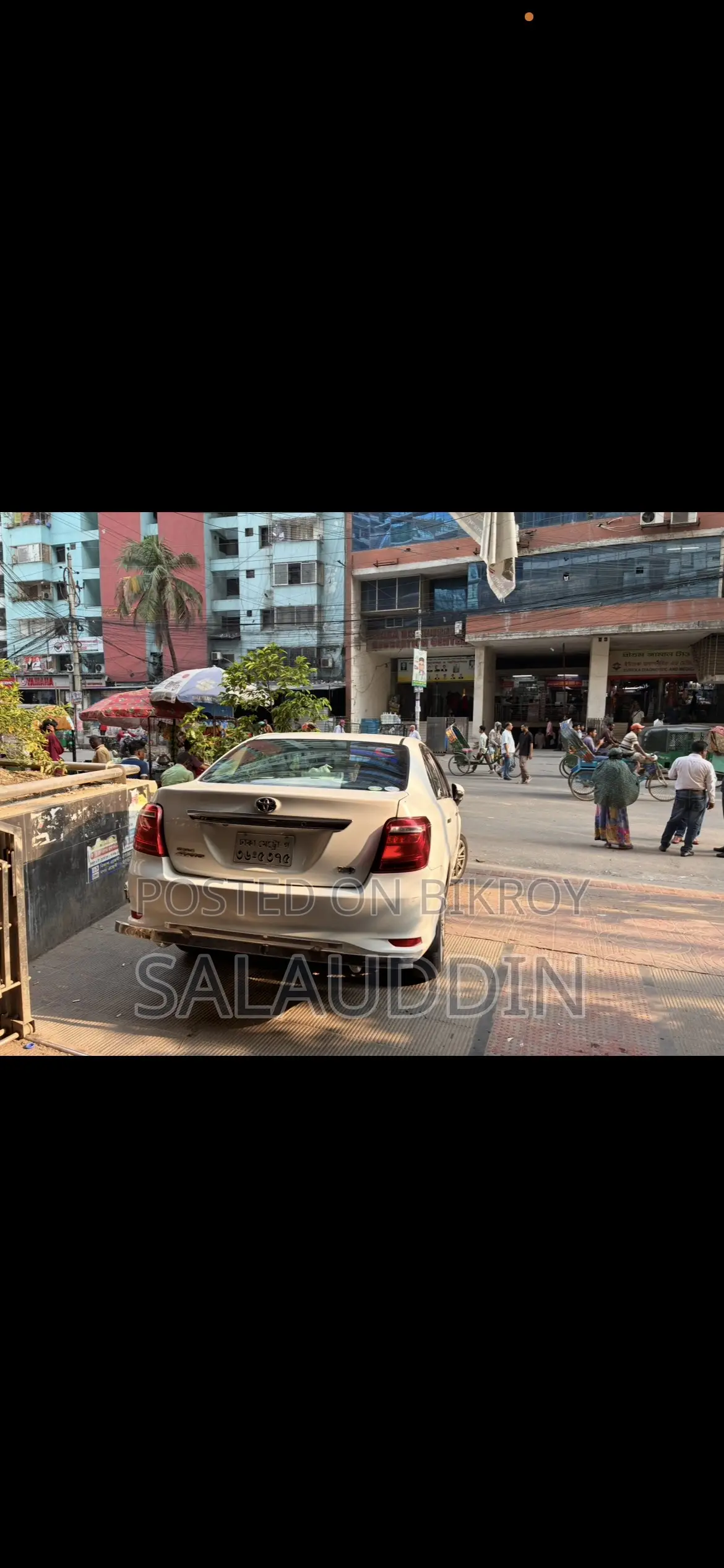 টয়োটা অ্যাক্সিও ২০১৬ হোয়াইট